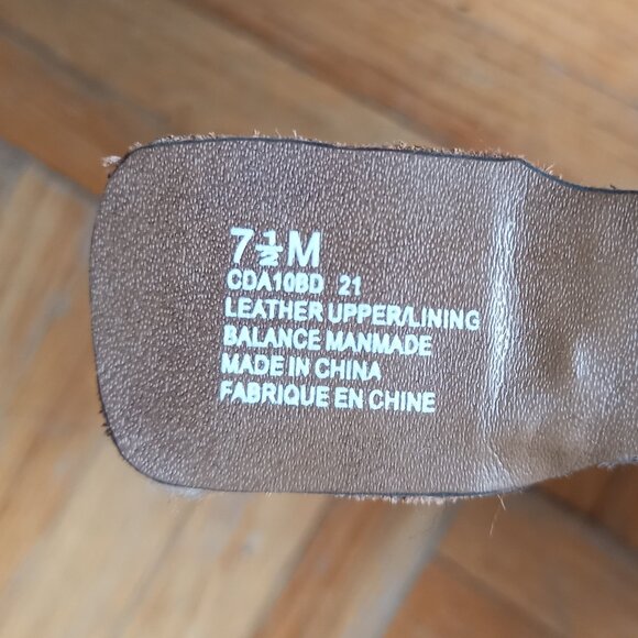 red wedge heels sandals, size 7.5 - Picture 4 of 7